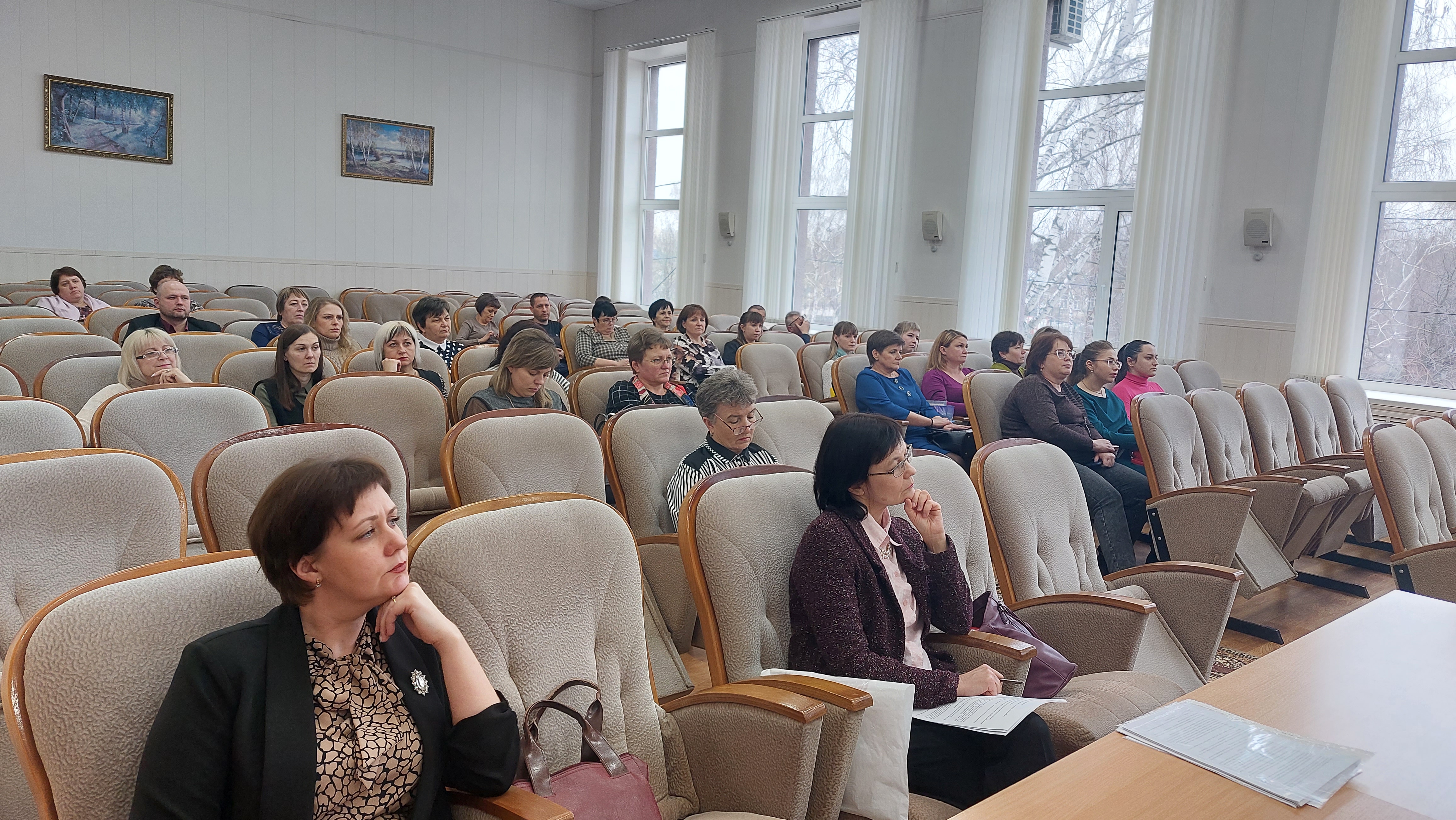 Семинар-совещание комиссии по делам несовершеннолетних и защите их прав при администрации Волоконовского района по теме: «Предупреждение вовлечения несовершеннолетних в преступную среду посредством социальных сетей».