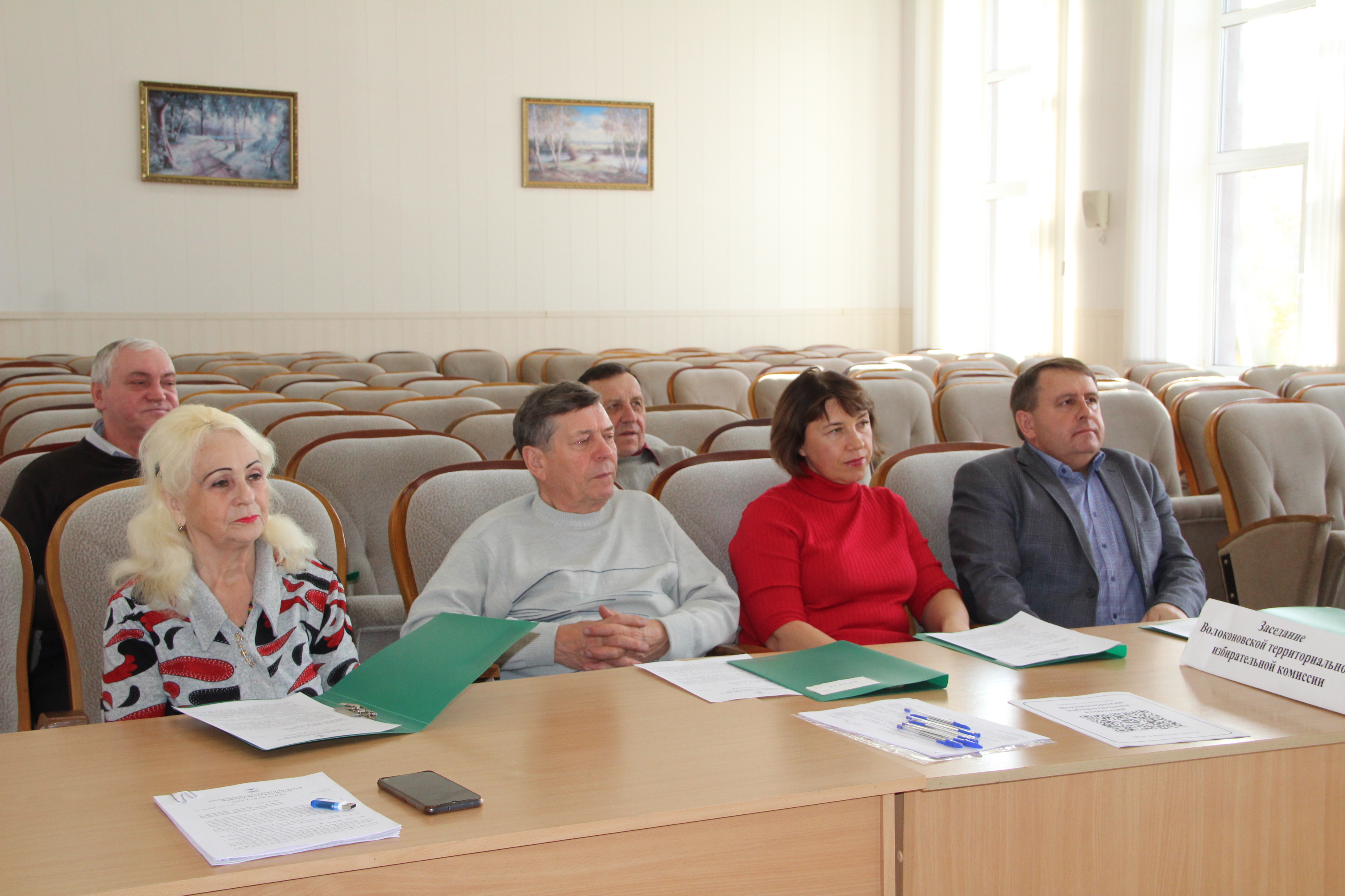Состоялось очередное заседание  Волоконовской территориальной  избирательной комиссии.