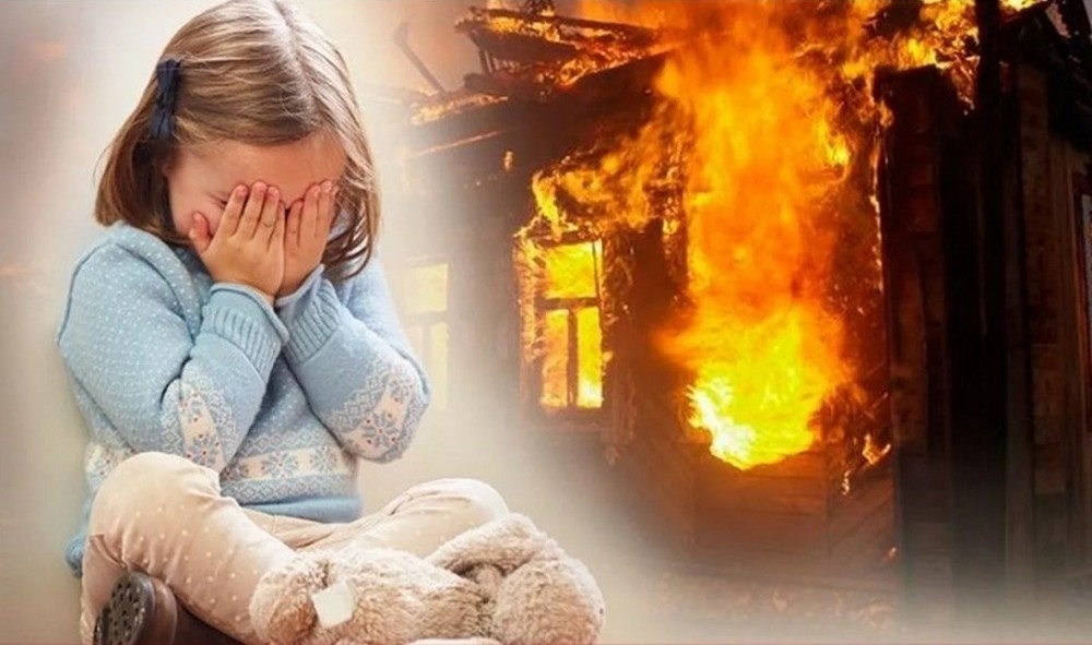 Детская шалость с огнем – частая причина пожаров.