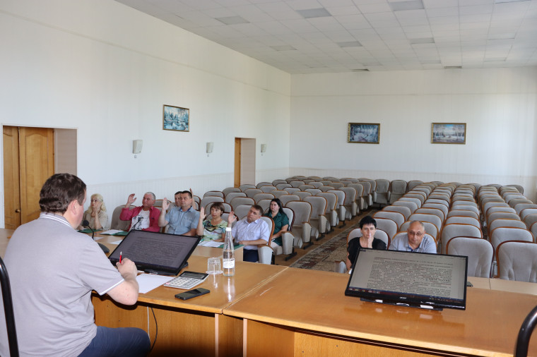 Волоконовская территориальная избирательная комиссия зарегистрировала первых кандидатов в депутаты на выборах в местные органы власти.