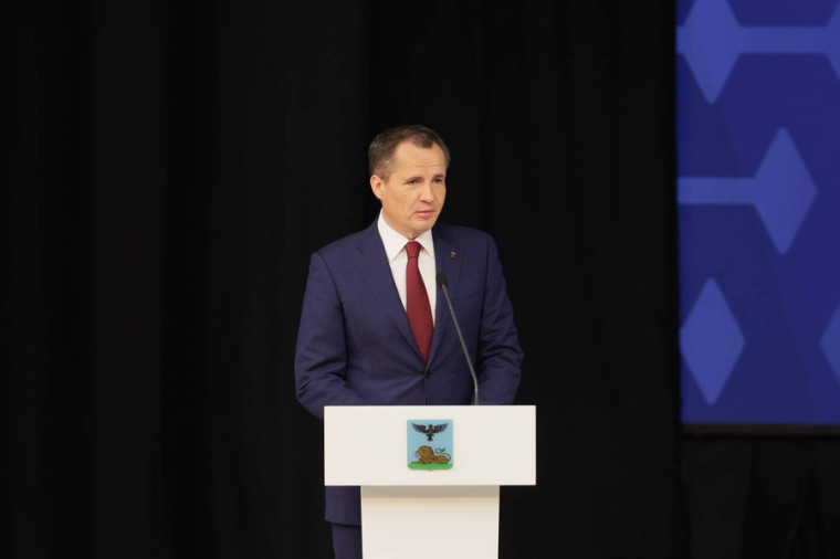 Вячеслав Гладков: «Каждый взрослый и ребенок в Белгородской семье должен заниматься спортом». Вячеслав Гладков: «Каждый взрослый и ребенок в Белгородской семье должен заниматься спортом».
