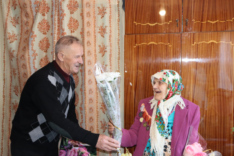 Свой 95-летний юбилейный День рождения отметила жительница села Голофеевка Сороколетова Анастасия Федоровна.